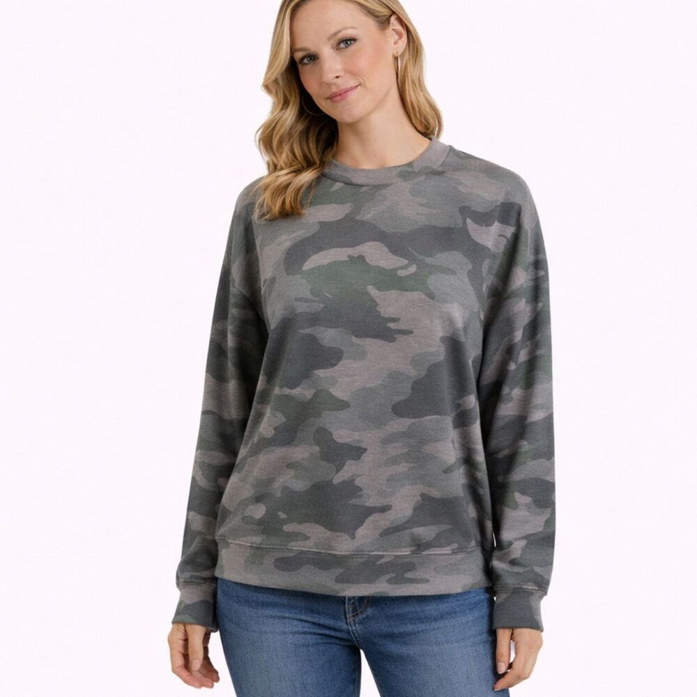 Onzie Boyfriend Sweatshirt In Camouflage OSFM